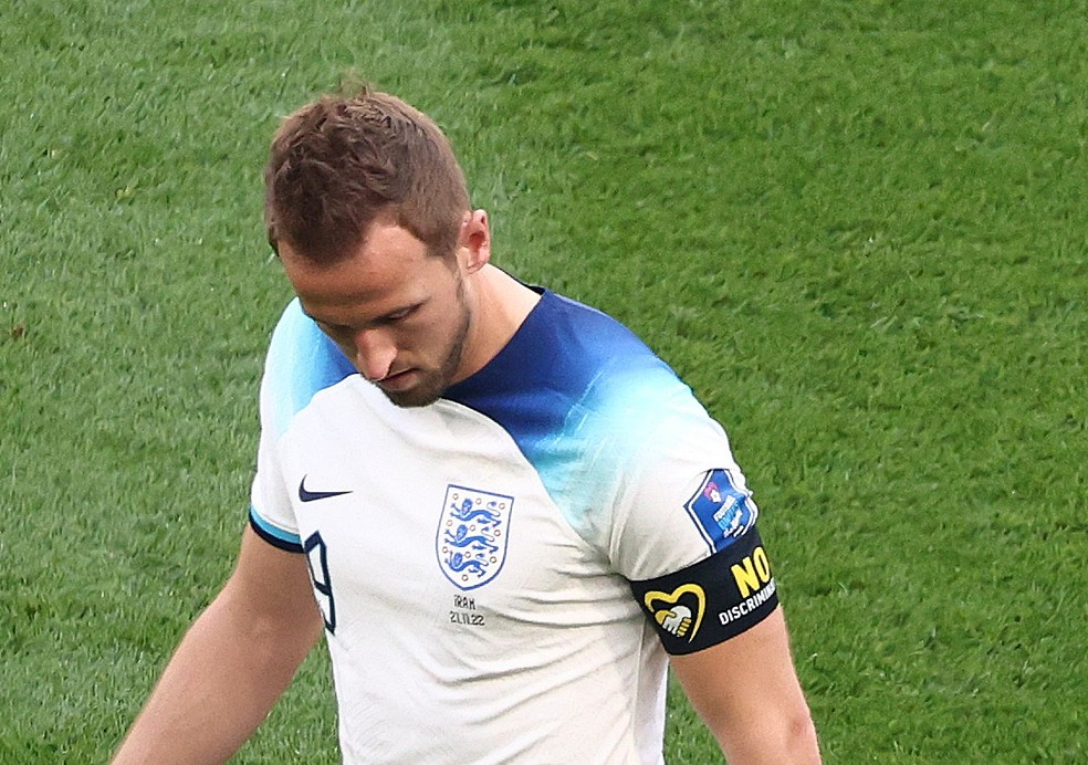 Kane, Inglaterra, braçadeira de capitão — Foto: REUTERS/Marko Djurica