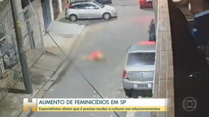 Homem-Aranha anima passageiros nos transportes públicos do Rio - RecordTV -  R7 Balanço Geral Manhã RJ