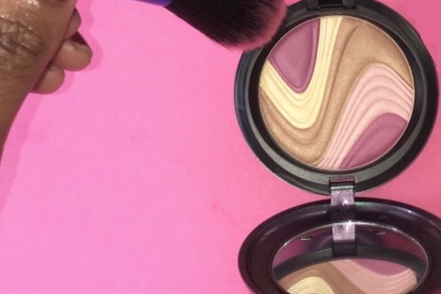 10 Bronzers E Iluminadores Para Trazer Luz Para A Pele Revista Marie Claire Beauty Tudo