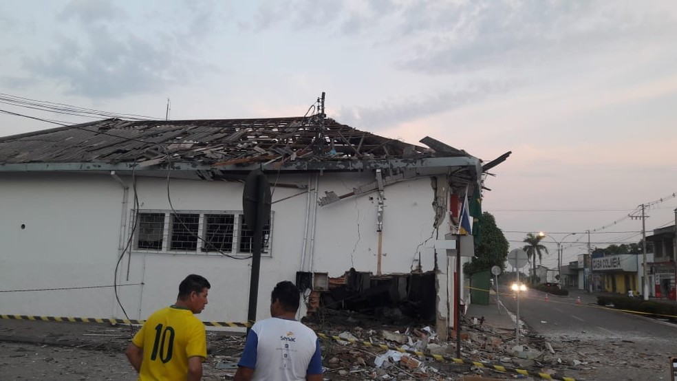 Explosão de agência amedrontou população de Colméia — Foto: Divulgação