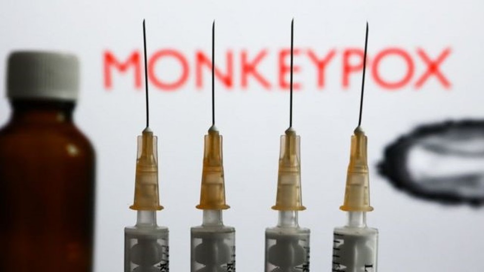 Há vacinas para a varíola dos macacos, mas não em quantidades suficientes — Foto: Getty Images via BBC