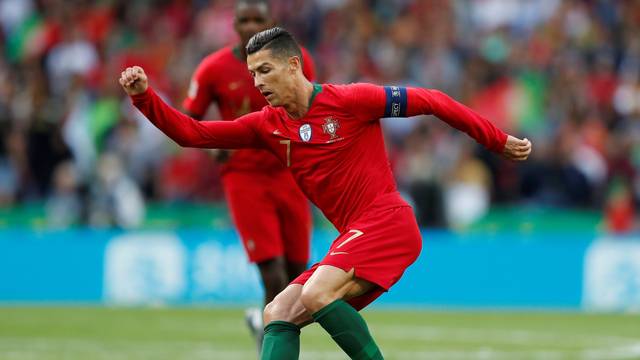 Cr7 store portugal 2019