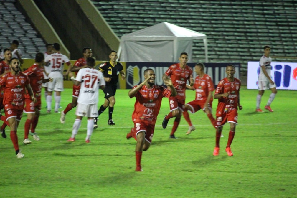 4 De Julho 3 X 2 Sao Paulo Veja Os Melhores Momentos E Gols Do Jogo Da 3Âª Fase Da Copa Do Brasil Copa Do Brasil Ge