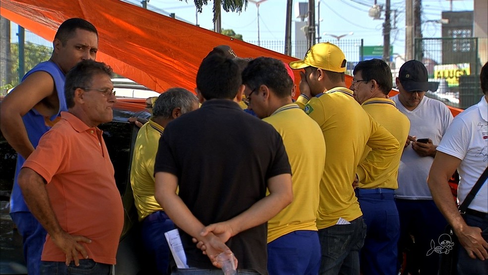 Funcionários dos Correios entram em greve no Ceará — Foto: TV Verdes Mares/Reprodução