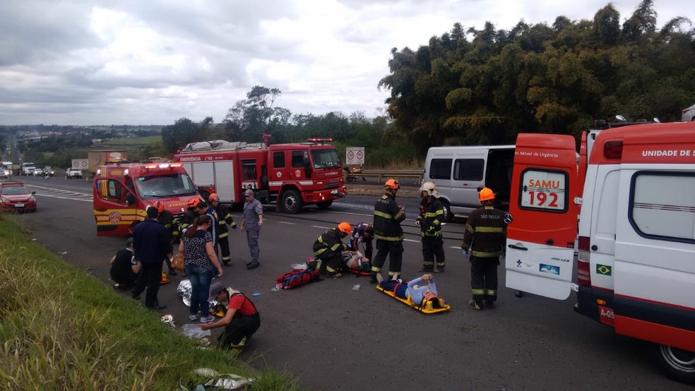 Acidente na Rodovia Luiz de Queiroz deixou ao menos 8 feridos em Piracicaba (Foto: Edijan Del Santo/EPTV)