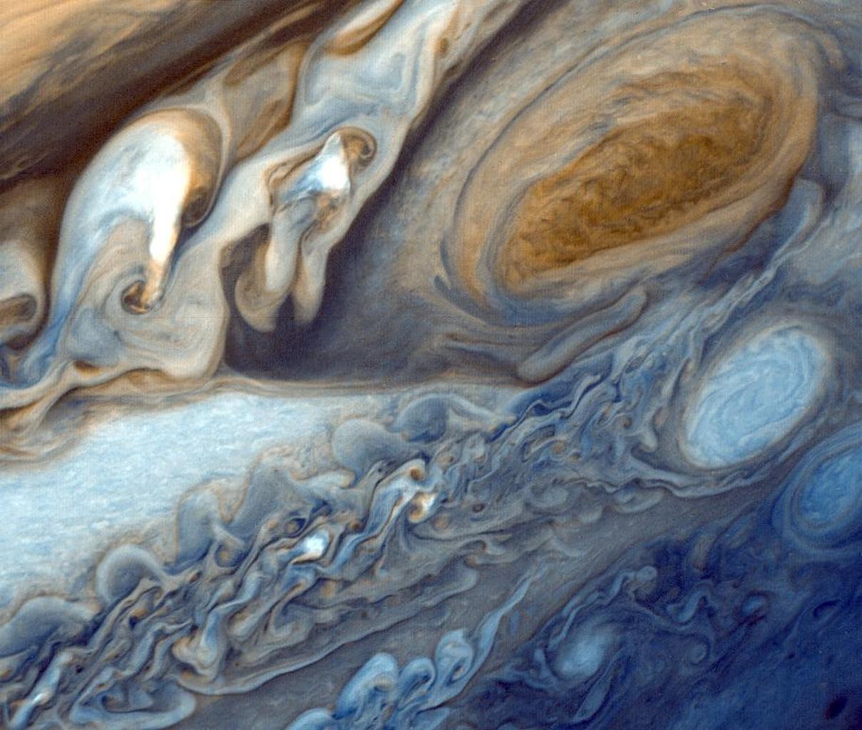 Nuvens da Grande Mancha Vermelha de Júpiter (Foto: NASA)