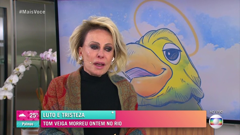 Ana Maria Braga apresentou o Mais Você ao vivo nesta segunda-feira (2) para homenagear o amigo morto na véspera — Foto: Reprodução/TV Globo