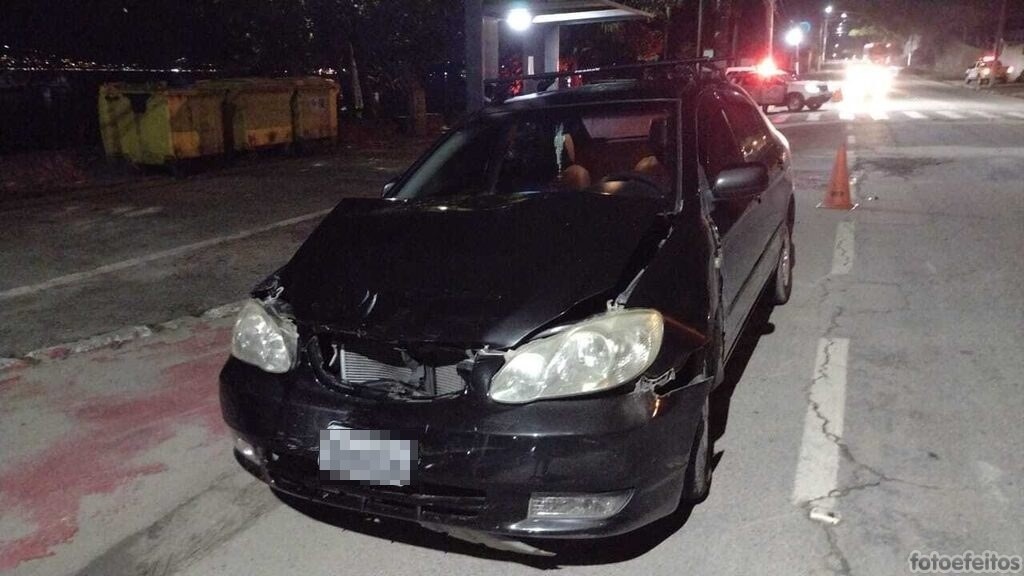 Motorista é preso após dirigir embriagado e bater em viatura do Departamento de Tráfego em São Sebastião, SP