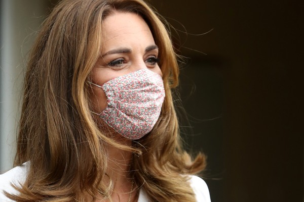 Kate Middleton em evento de caridade da Baby Banks durante a pandemia de coronavírus em agosto de 2020 (Foto: Getty Images)