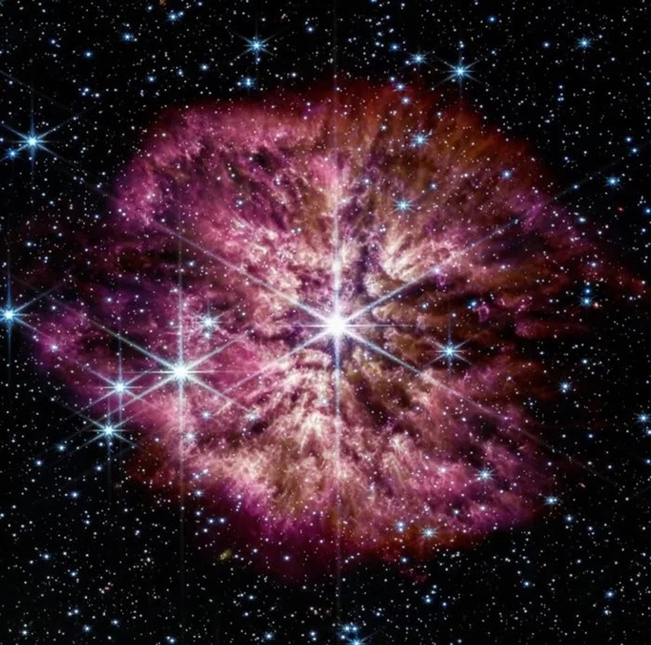 Estrela está a 15 mil anos-luz de distância da Terra