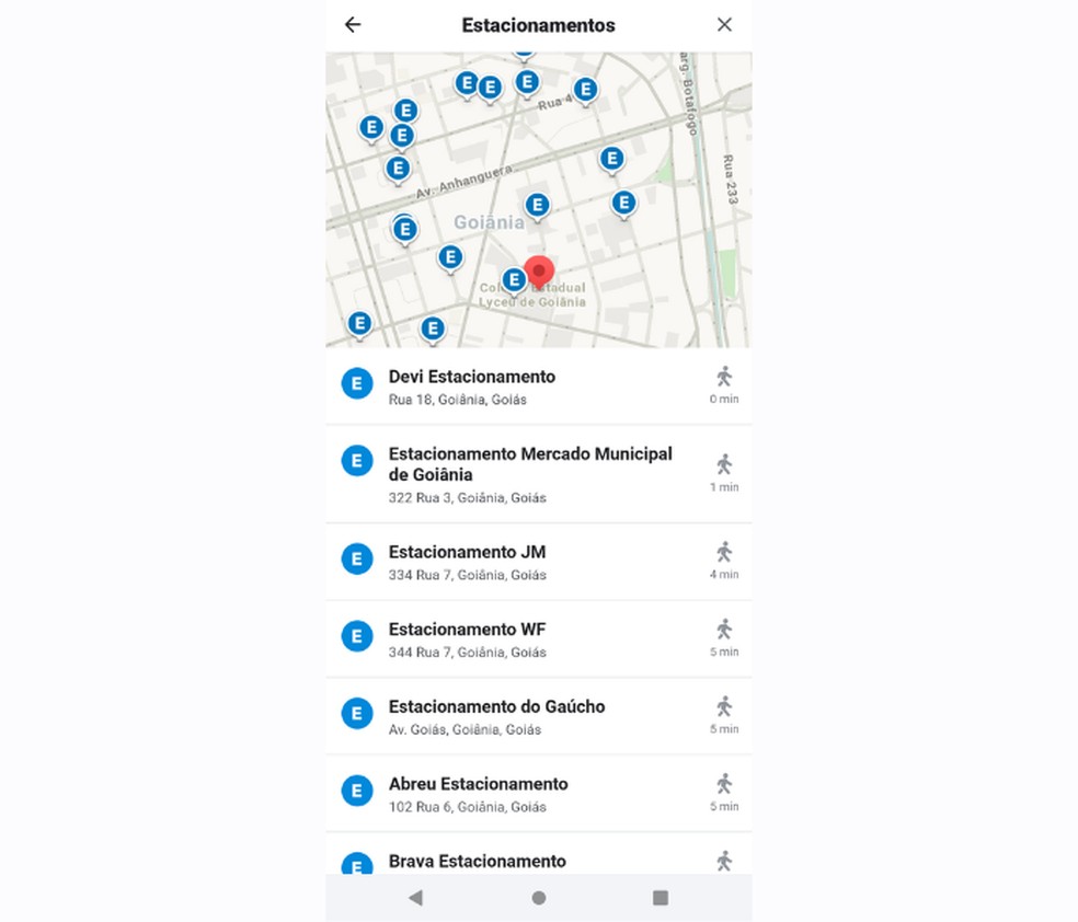 Além de exibir os melhores trajetos, Waze mostra os estacionamentos próximos ao seu local de votação — Foto: Reprodução/Mariana Tralback