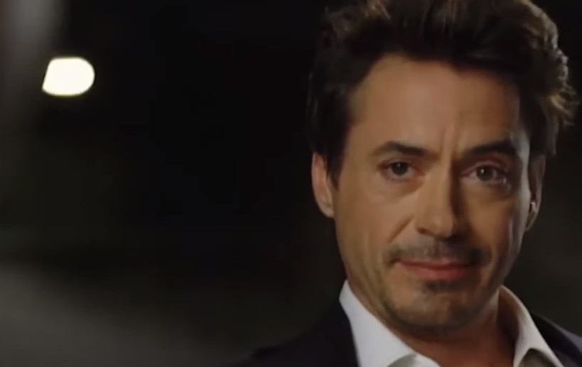 Robert Downey Jr. nos testes para interpretar o Homem de Ferro (Foto: reprodução: YouTube)