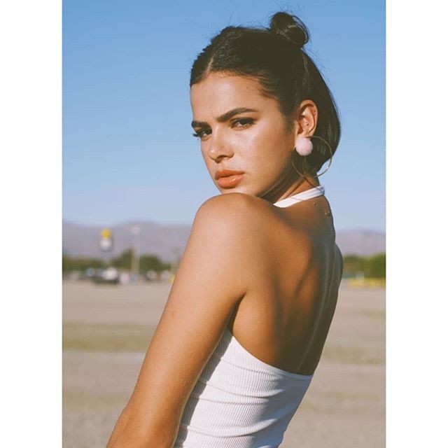 Bruna Marquezine no Coachella (Foto: @photocalifornia / Reprodução Instagram)