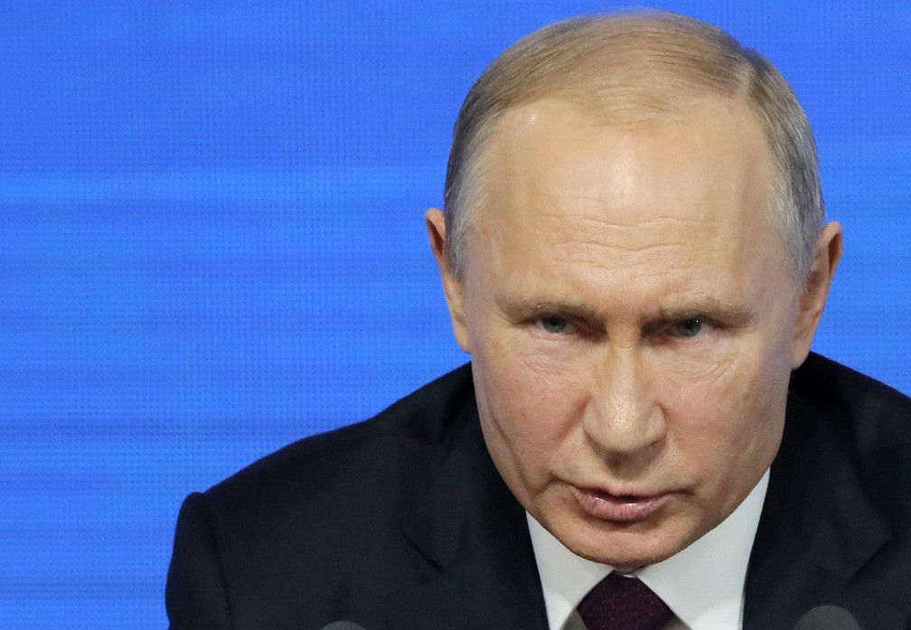 Para professora de Columbia, o presidente russo, Vladimir Putin, errou ao "submeter seu contigente militar na Venezuela a um ataque direto dos EUA sem capacidade de reação" — Foto: Maxim Shemetov/Reuters