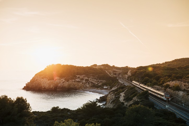 Espanha oferecerá viagens gratuitas de trem a partir de setembro (Foto: Getty Images)
