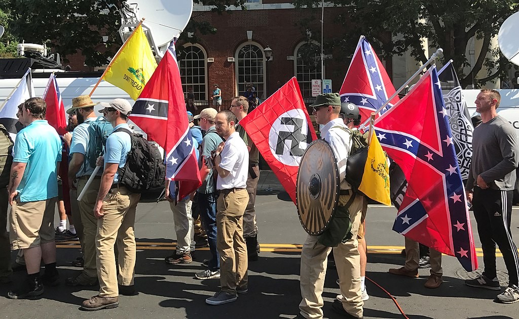 Supremacistas brancos se reúnem nos Estados Unidos (Foto: Wikimedia Commons)