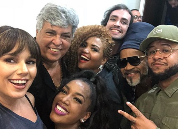 Paula Fernandes, Sidney Magal, Iza, Gaby Amarantos, Johnny Hooker e Emicida (Foto: Reprodução/Instagram)