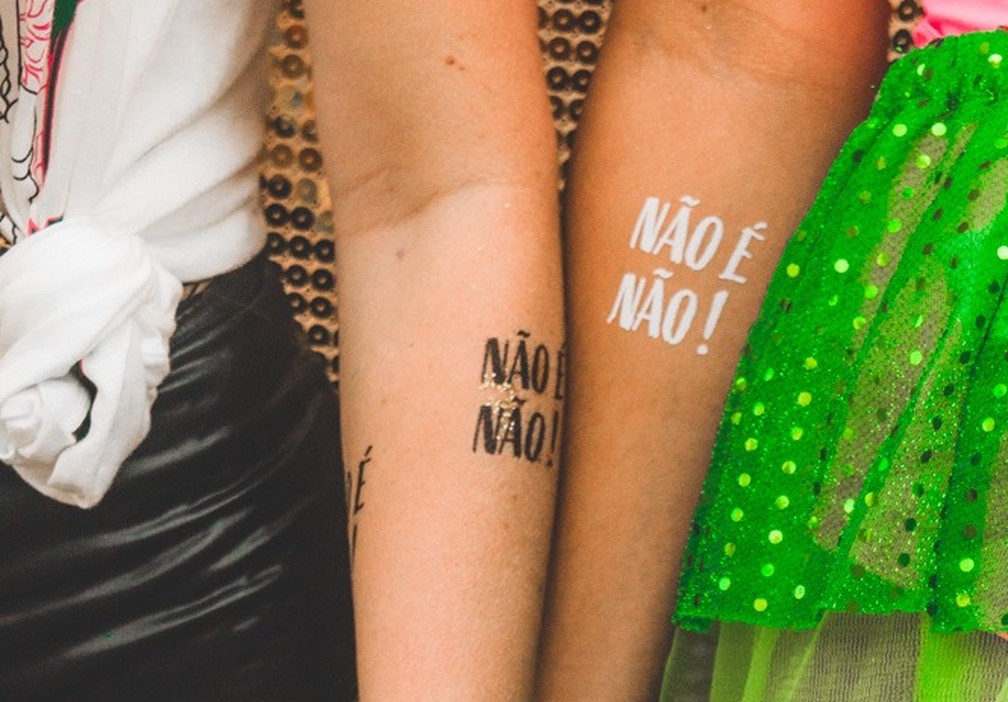 Produção de tatuagens do 'Não é Não' é feita através de campanha de financiamento na Bahia  — Foto: Divulgação