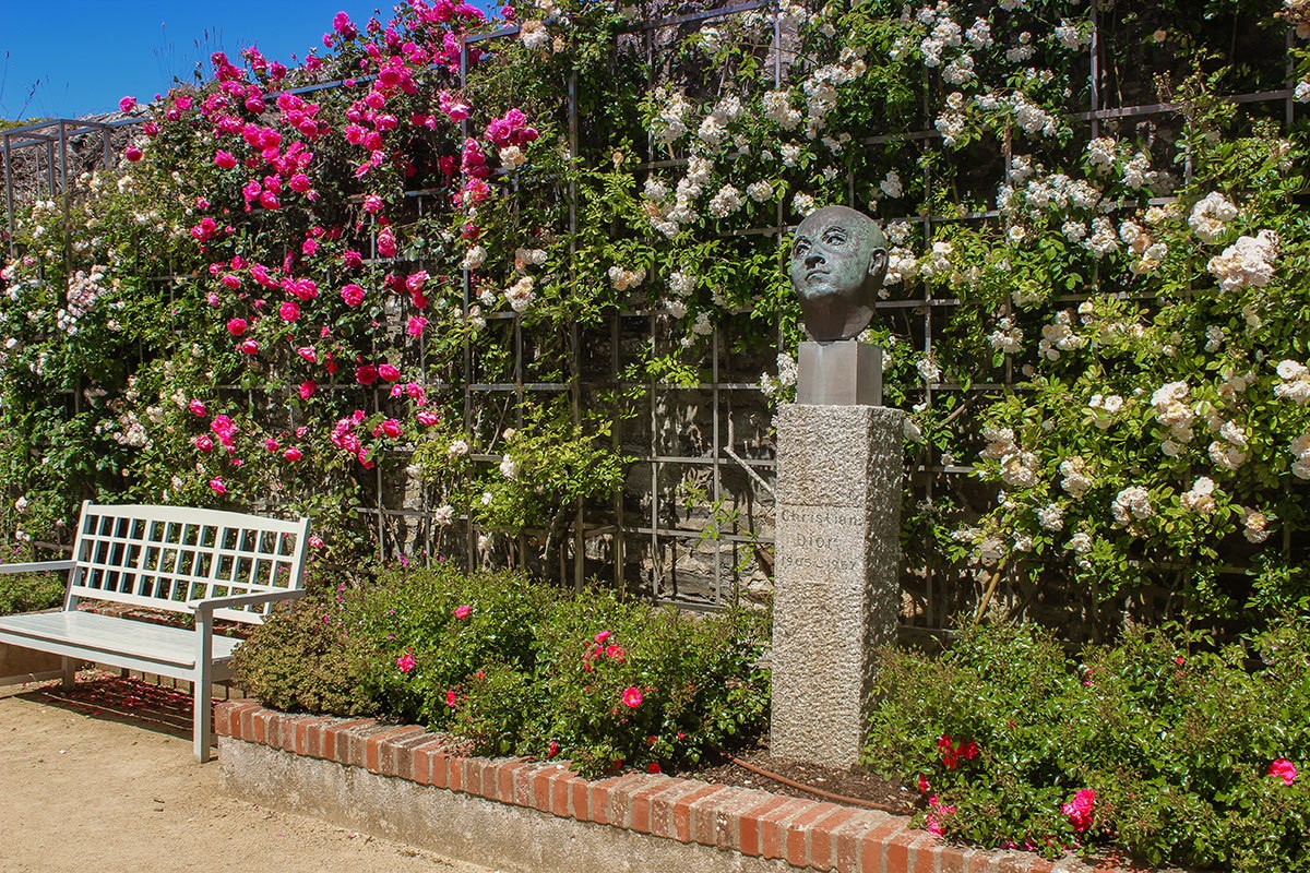 Conheça o Jardim de Granville, local de infância de Christian Dior - Casa e  Jardim