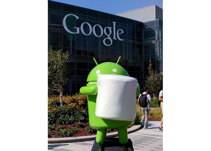 Estátua que celebra o novo Android já está na sede do Google (Foto: Divulgação/Google)