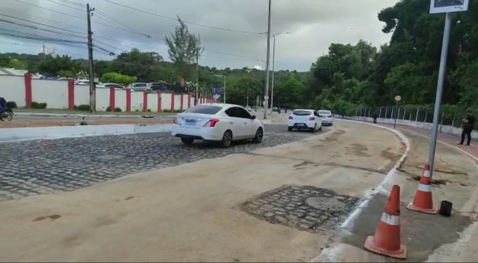 Obra para fechar cratera que se abriu em avenida de João Pessoa é concluída nesta sexta-feira (17) — Foto: Semob/Reprodução/Divulgação