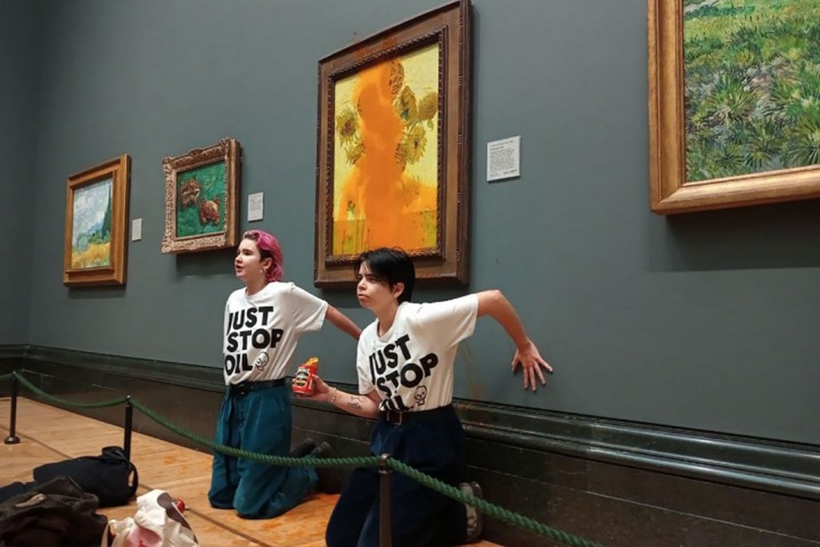 Ativistas da Just Stop Oil na National Gallery
