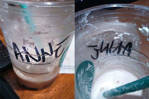 O drink da discórdia: Internet debate inscrição em copo do Starbucks (Foto: Reprodução)