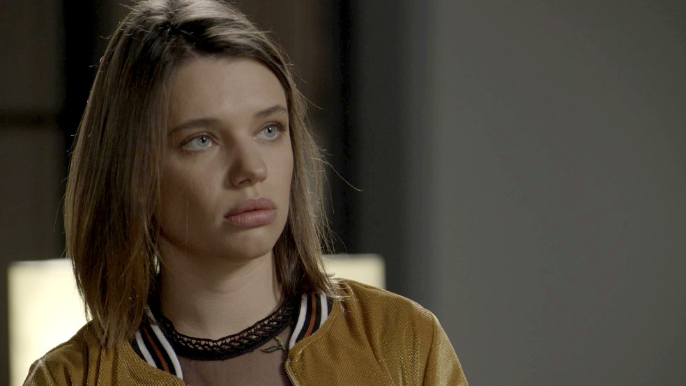 Cibele tem planos para o exame de DNA de Ruyzinho (Foto: TV Globo)