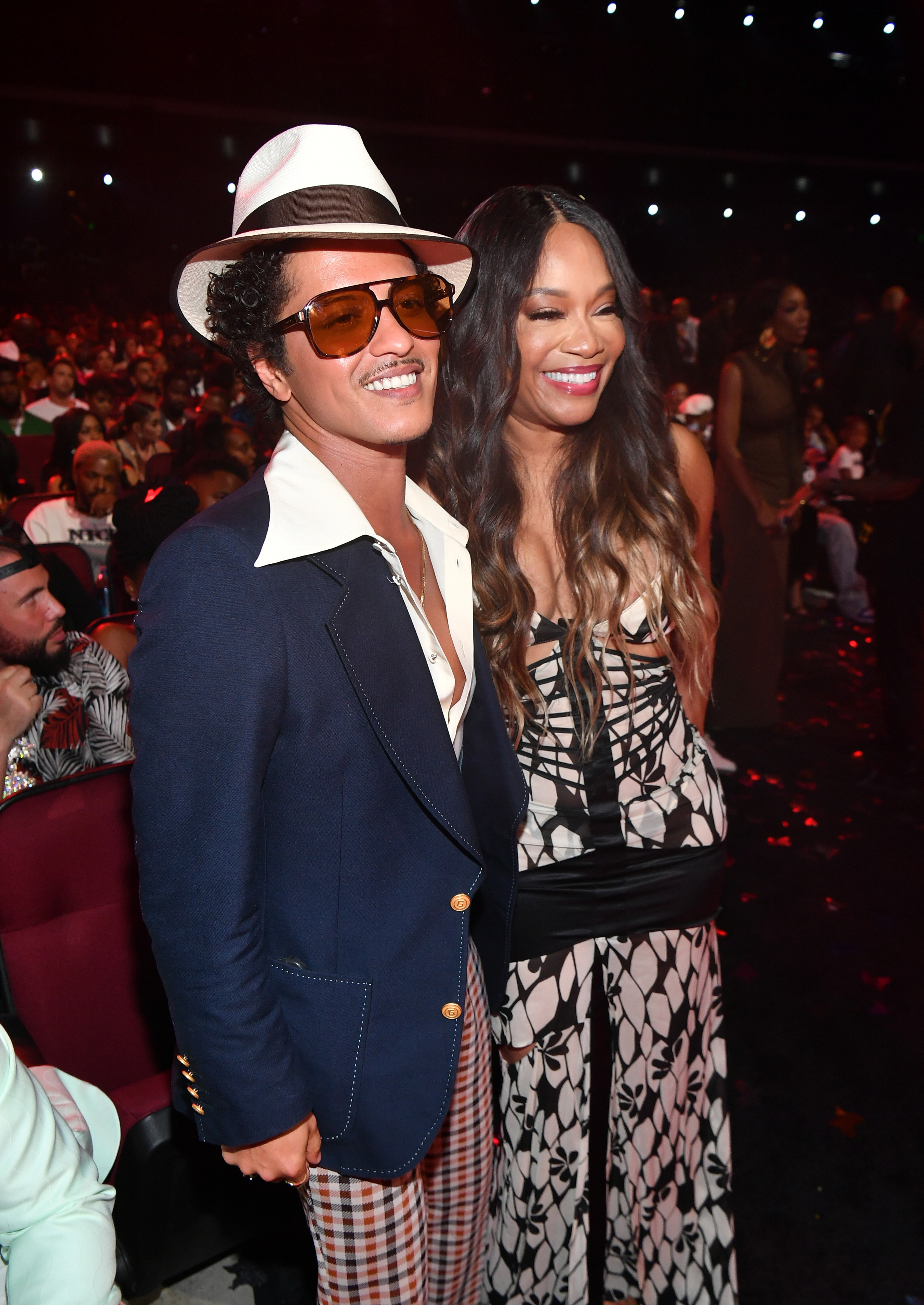 Bruno Mars, who was nominated for categories with the SilkSonic group, was present at the awards (Photo: Getty Images)