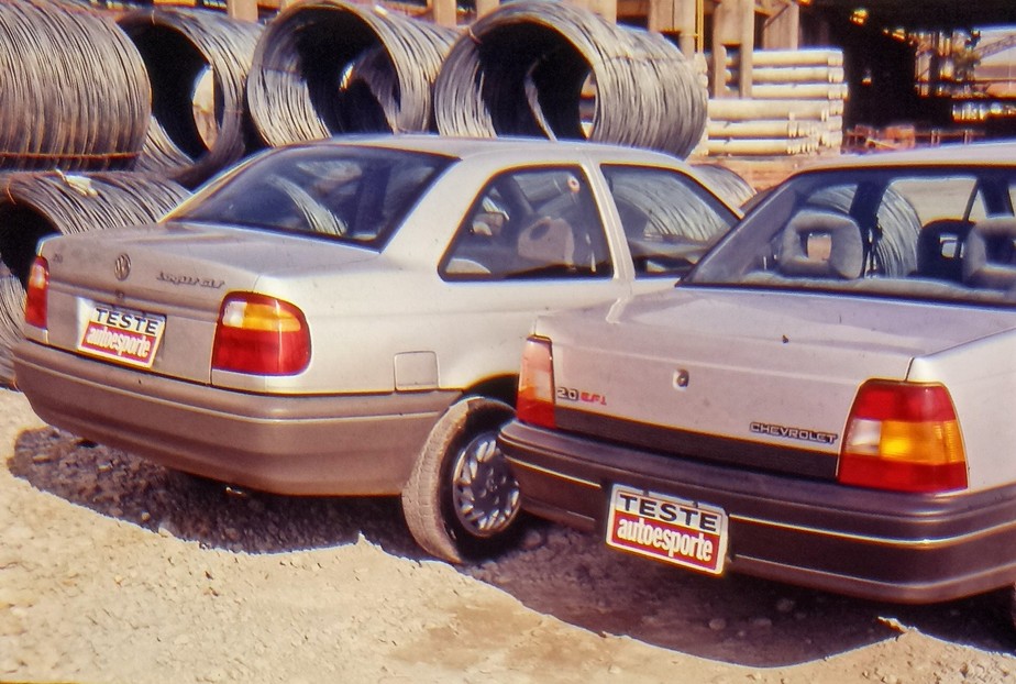 Comparativo de 1993: Chevrolet Monza x VW Logus