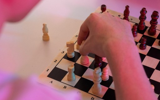 Jogo de damas e xadrez: 7 opções para se divertir com amigos e