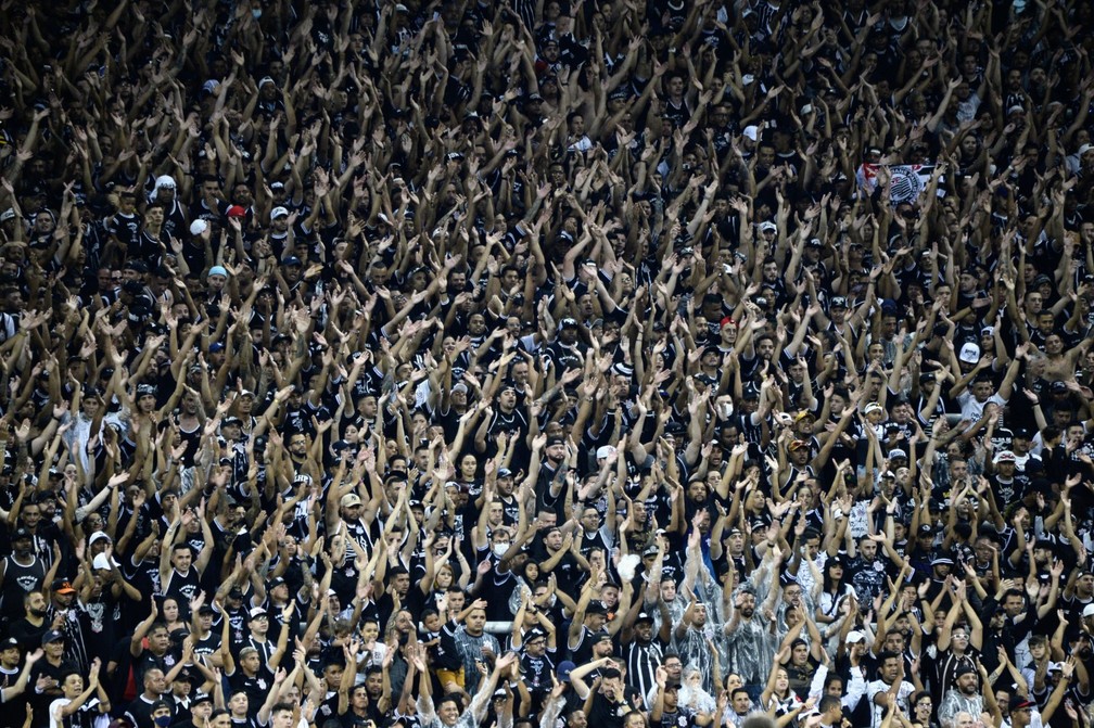 Corinthians recebe melhor público do ano e passa de R$ 2 milhões em renda contra a Ponte