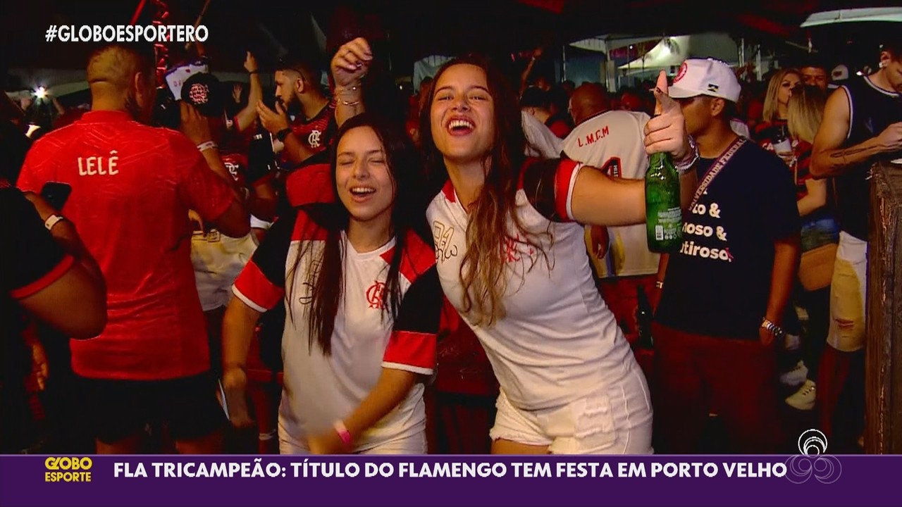 Flamenguistas de RO comemoram título da Libertadores em grande festa