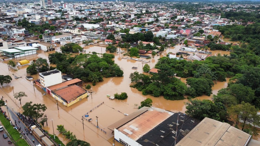 Cidade de Cacoal é atingida pela enchente de pelos menos cinco rios — Foto: Reprodução/Redes Sociais 