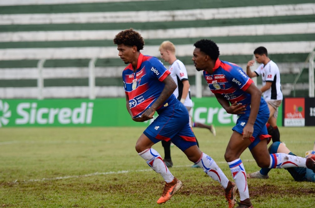 Na primeira rodada, Fortaleza venceu o Brasil de Pelotas por 1 a 0  — Foto: Matheus Lima/Divulgação