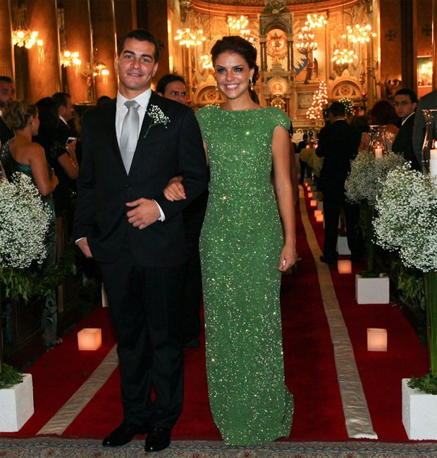 Thiago Martins e Paloma Bernardi (Foto: Manuela Scarpa/Foto Rio News)