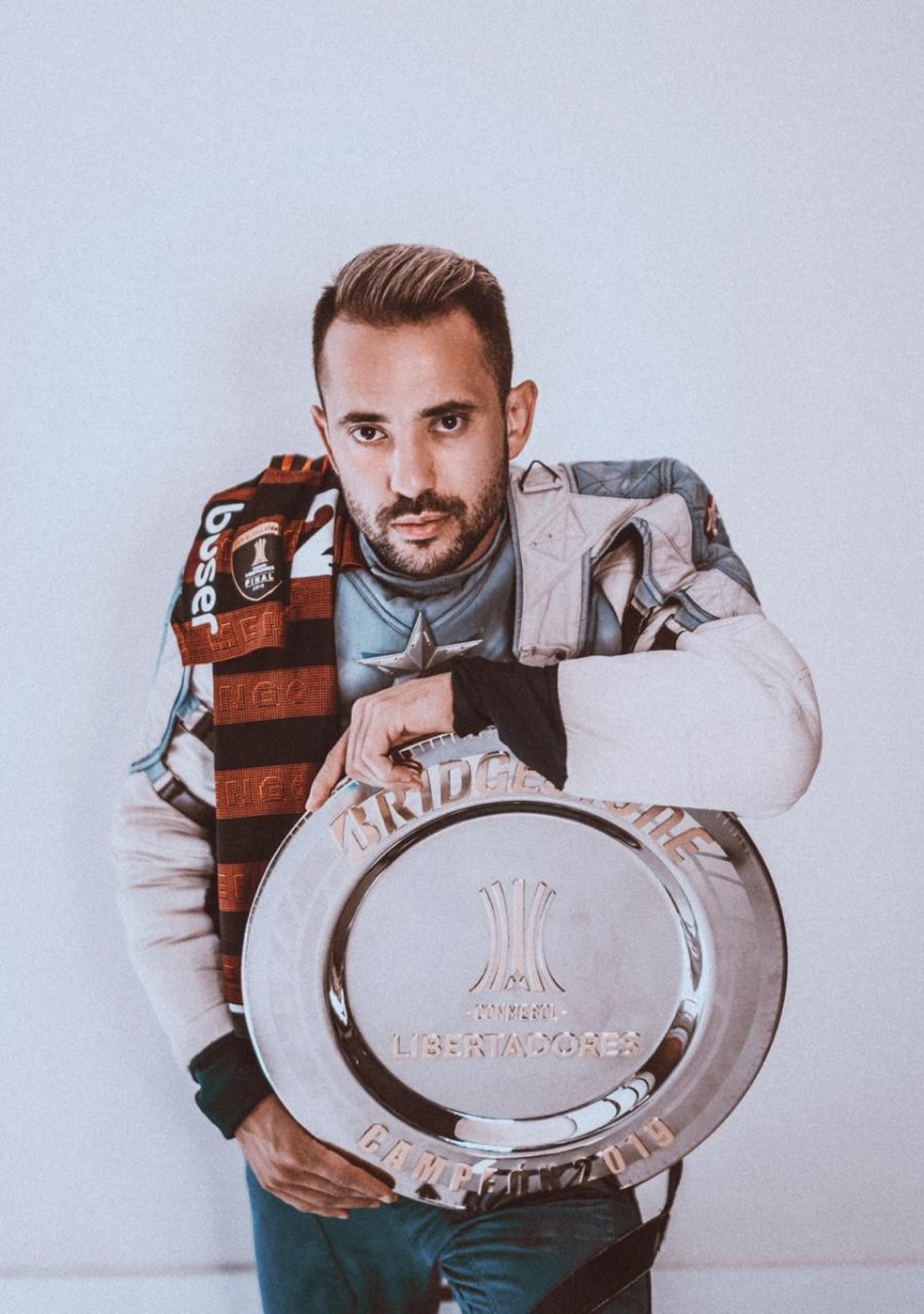 Everton Ribeiro foi o Capit&atilde;o Am&eacute;rica do Flamengo na final da Libertadores &mdash; Foto: Gabriel Queiroz