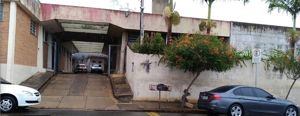 Criança de cinco anos morre atropelada por caminhão em São João da Boa Vista — Foto: Street View/Reprodução