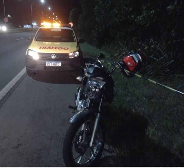 Motociclista morre em acidente na Rodovia do Sol, em Vila Velha, ES