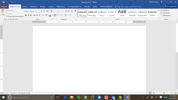Office 2016 pode ter tema alterado para preto no menu Arquivo do Word, Powerpoint, Excel e OneNote (Foto: Reprodução/Elson de Souza)