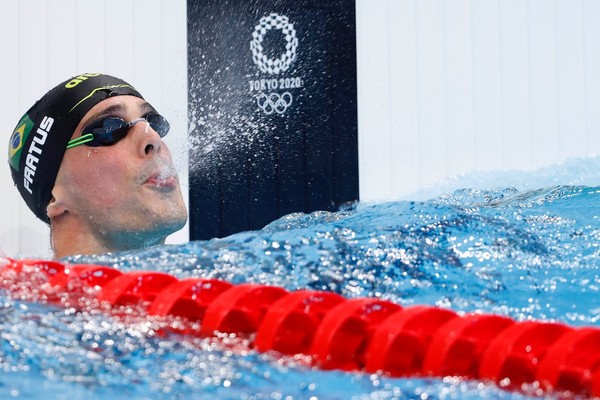Fratus faz melhor marca no ano e vai à final dos 50m livre ...