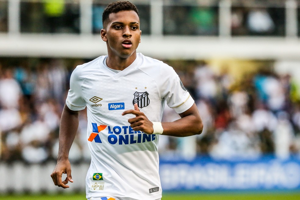 Rodrygo em aÃ§Ã£o pelo Santos  â Foto:  FlÃ¡vio Florido/BP Filmes