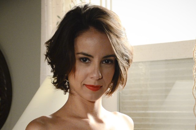 Andreia Horta voltará à TV loura em 'A teia' - Patrícia Kogut, O Globo