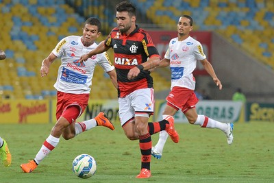 Arthur Maia Flamengo x Náutico (Foto: MARCELLO DIAS/FUTURA PRESS/FUTURA PRESS/ESTADÃO CONTEÚDO)