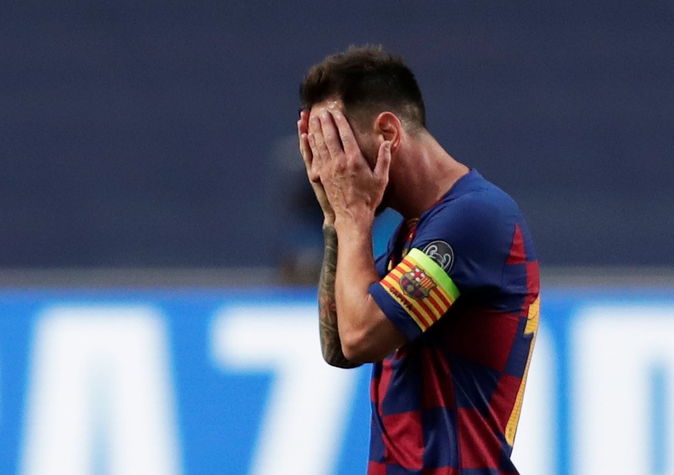 Messi comunicou ao Barcelona que quer deixar o clube — Foto: Manu Fernandez/Reuters