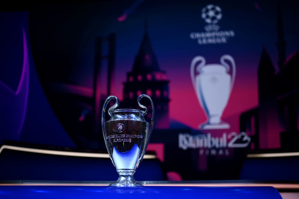 Uefa sorteou nesta quinta-feira os grupos da Champions League 2022/23 — Foto: Getty Images