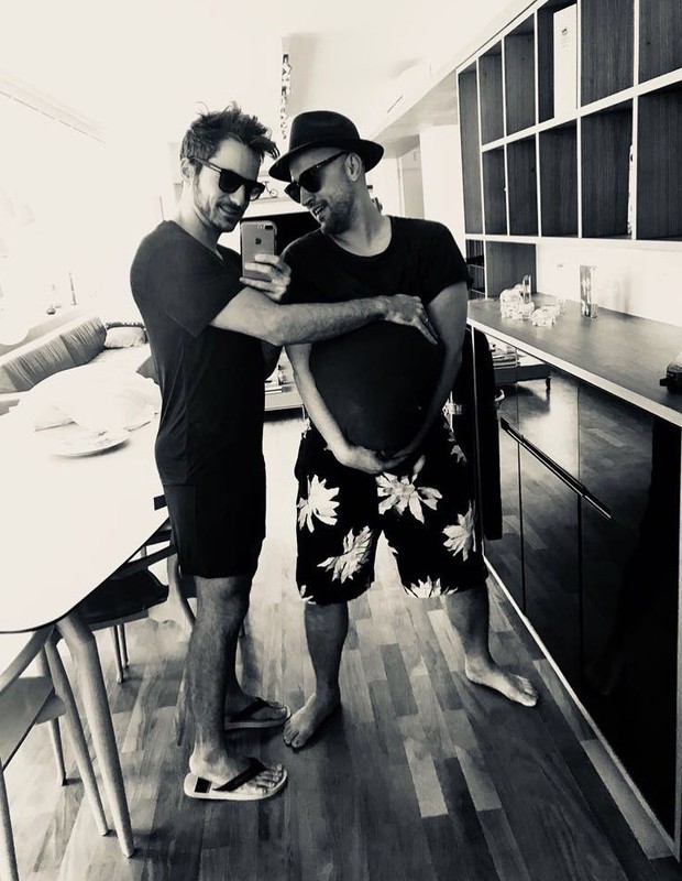 Thales Bretas e Paulo Gustavo anunciam que serão pais novamente (Foto: Reprodução/Instagram)