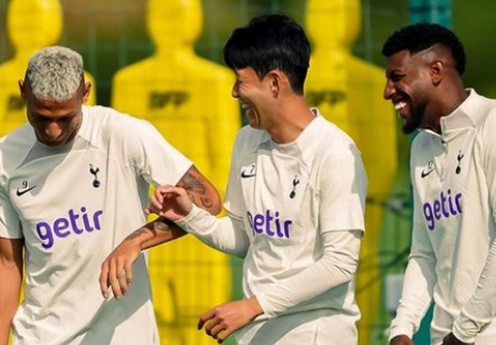 Richarlison, Son e Emerson Royal em treino do Tottenham — Foto: Reprodução/Instagram
