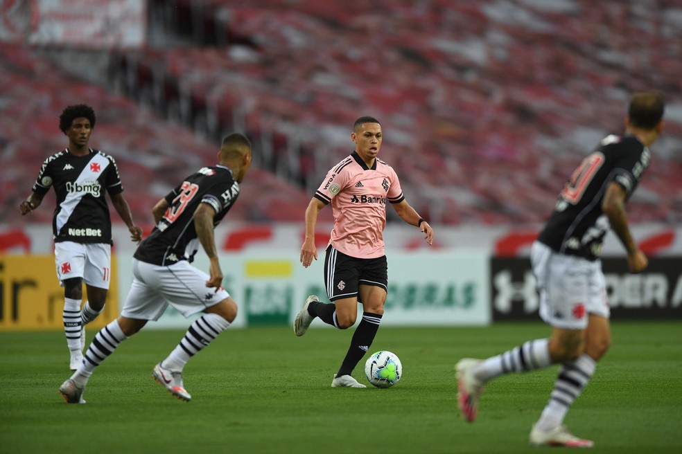 Vasco assistiu o Inter jogar no primeiro tempo — Foto: Ricardo Duarte/Divulgação Inter