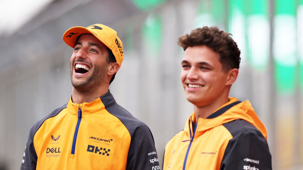 Daniel Ricciardo e Lando Norris, dupla da McLaren na F1 em 2022 — Foto: Bryn Lennon - Formula 1/Formula 1 via Getty Images